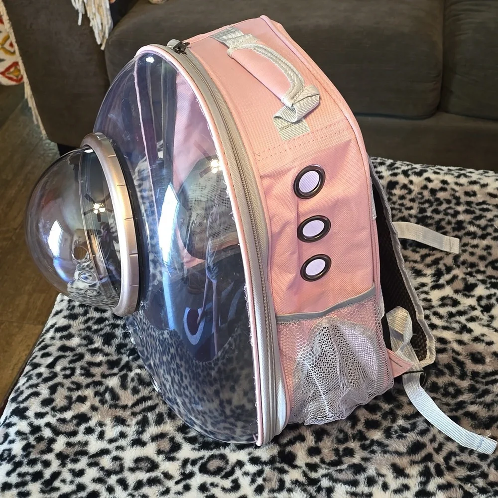 Cat carrier backpack